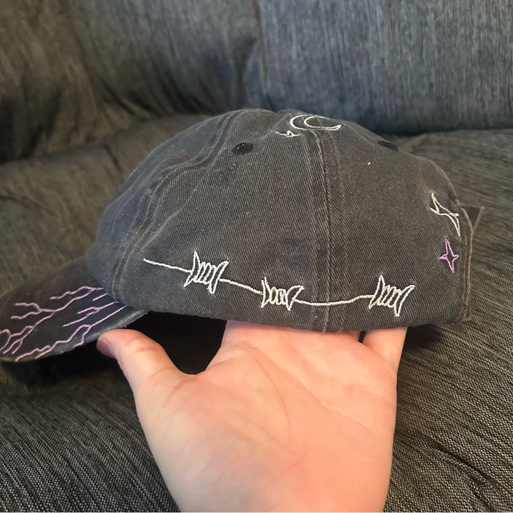 gothic embroidered cap Cool Shirtz - Picture 2 of 6